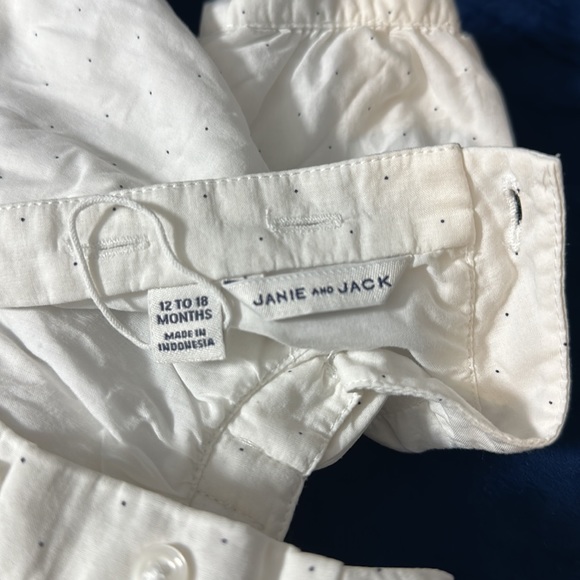 Cute Paris Eiffel Tower top - Picture 3 of 5